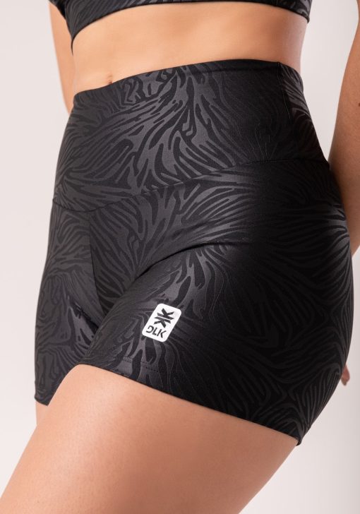 Short shine preto texturizado - Image 5
