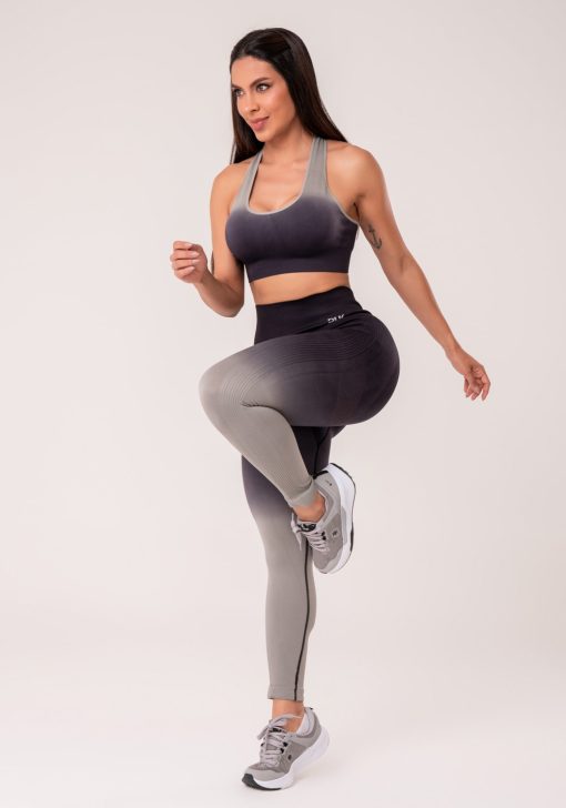 Legging fitness feminina preto degradê modela bumbum seamless+ - Image 2